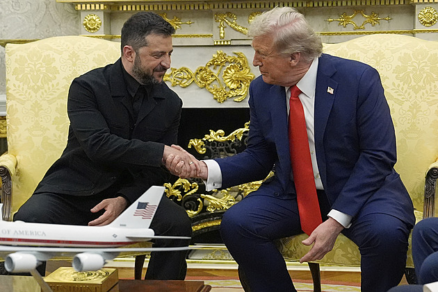 Že by československý mír? Proč je tak těžké vybrat místo k setkání Zelenského s Putinem