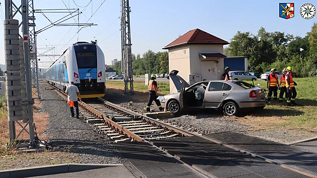Policie ukázala děsivé video z honičky, šofér vletěl přímo před rozjetý vlak