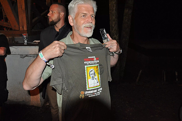 Východočeský Woodstock s hvězdou ze Sex Pistols. Hudební festival TrutnOFF začíná