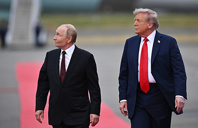 Ve vztazích s USA se navzdory potenciálu nic neděje, povzdechl si Lavrov