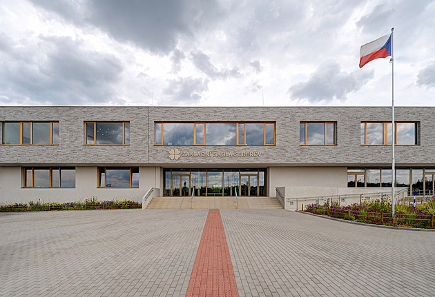 Základní škola v Šeberově v Praze je hvězdou mezi jinými