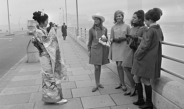 První československá účastnice Miss World Alžbeta Štrkulová slaví 80. narozeniny