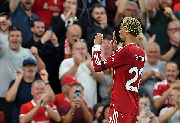 ONLINE: Premier League je zpět. Liverpool vede nad Bournemouthem
