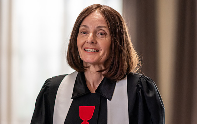 RECENZE: Chudí a bohatí. Seriál Bratři a sestry je plný figurek a prázdných řečí