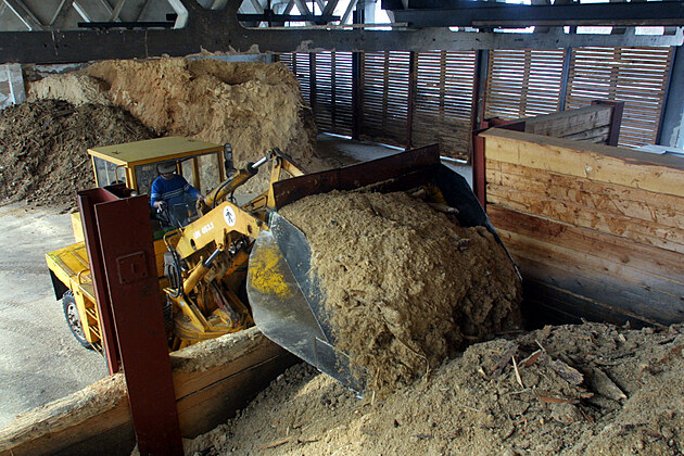 Devná dr z odpadu se me prodávat pro dalí zpracování i topení.