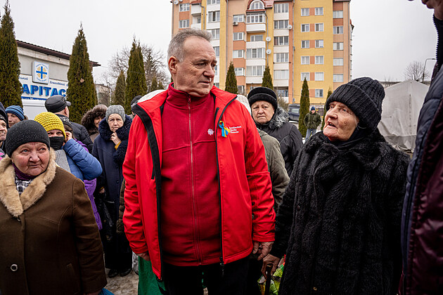 Snímek zachycující Václava Keprta v ukrajinském Ternopilu, kde obhlíel...