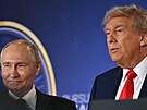 Ruský prezident Vladimir Putin a americký prezident Donald Trump na vojenské...