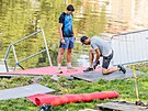 Ppravy na druh ronk zvod Ironman v Hradci Krlov vrchol. (15. srpna...