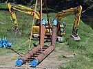Dlnci specializovanch firem poloili dva metry pod dno eky Radbuzy v centru...