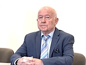 Psychiatr Petr Smolík u Obvodního soudu pro Prahu 5. (13. srpna 2025)
