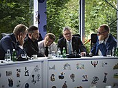 Polský premiér Donald Tusk, ukrajinský prezident Volodymyr Zelenskyj,...