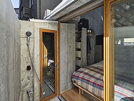 Koupelna je navr�ena jako místo relaxace a spojení s p�írodou. Venkovní o�ista...