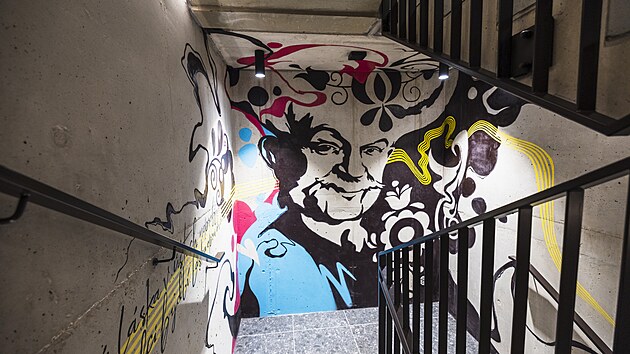 Bytov komplex Pekrensk dvr se od ostatnch li konceptem klubovho bydlen. Obyvatel maj k dispozici recepci, wellness, fitness, coworking. (srpen 2025)