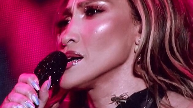 Jennifer Lopezov� na koncert� v kaza�sk�m m�st� Almata (10. srpna 2025)