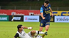 Milot Avdyli z Celje (vpravo) v utkání s Luganem.