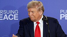 Donald Trump na summitu na Aljace (15. srpna 2025)