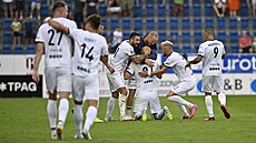 Radost hrá Slovácka po gólu proti Teplicím.