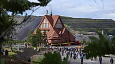 Dvoudenní pesun 113 let starého historického kostela dnes zaal ve védské...
