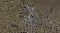 Satelitní snímek zachycuje zaízení na testovací stanici Pankovo na souostroví...