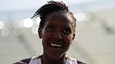 Ke�anka Faith Kipyegonová vyhrála závod na 3000 metr� v Chorzów� druhým...