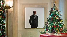 Oficiální portrét amerického exprezidenta Baracka Obamy ve vstupní hale Bílého...