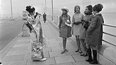 Miss World v Londýn�: Zleva: Miss Japonsko (Chikako Toyamová), Miss Jihoafrické...