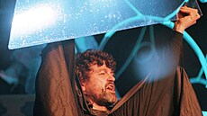 Petr Dopita p�i generální zkou�ce muzikálu Sn�hová královna (2001)