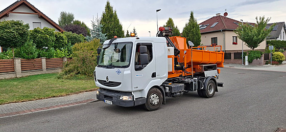 Vodárenská správa Písek nov� zaji��uje �i�t�ní de��ových vpustí