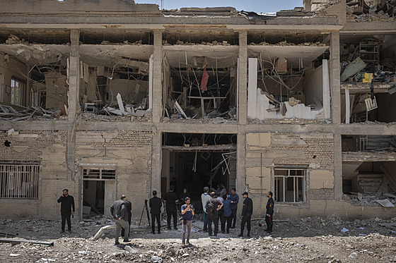 Íránské nechvaln proslulé vzení Evín po izraelských náletech (1. ervence...