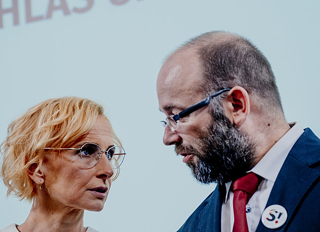 Brněnští soudci zapálili les v očekávání, že se požár rozšíří až do města