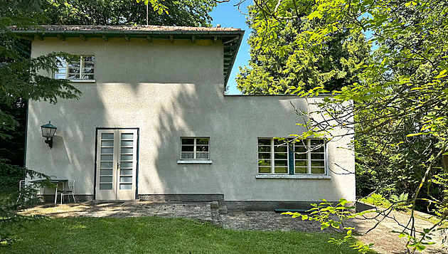 Za Prahou je na prodej vila, kde se skrýval Che Guevara s milenkou