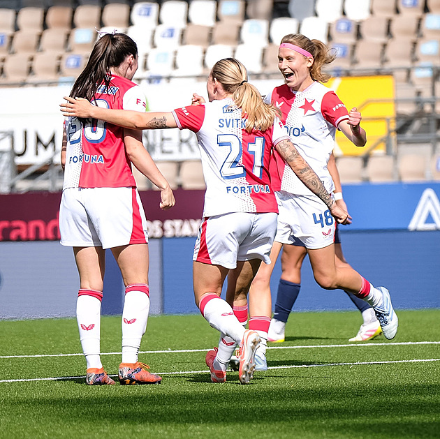 Bohyně Slavie. Od slz až k titulu. Na Oneplay je dokument o životě fotbalistek