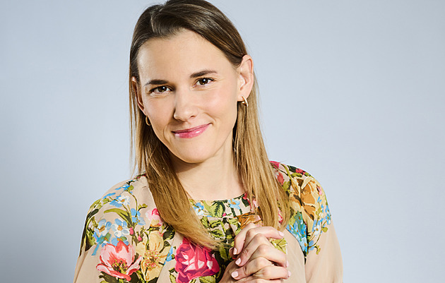 Šárka Krausová si už našla porodní asistentku. Je mi oporou, říká