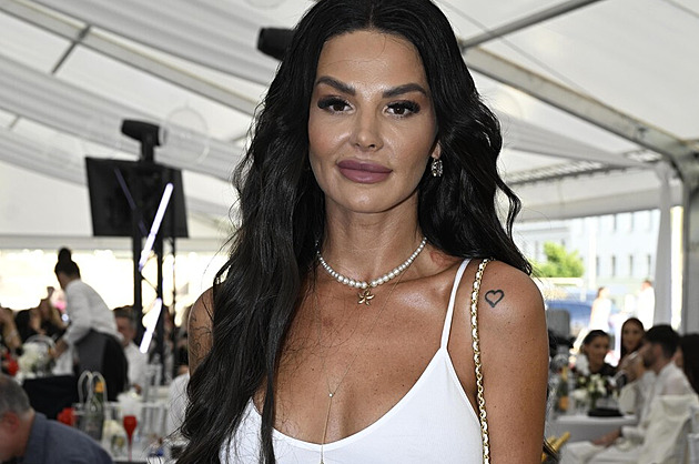 Influencerka Plačková porodila. Po synovi Dionovi má i dcera netradiční jméno