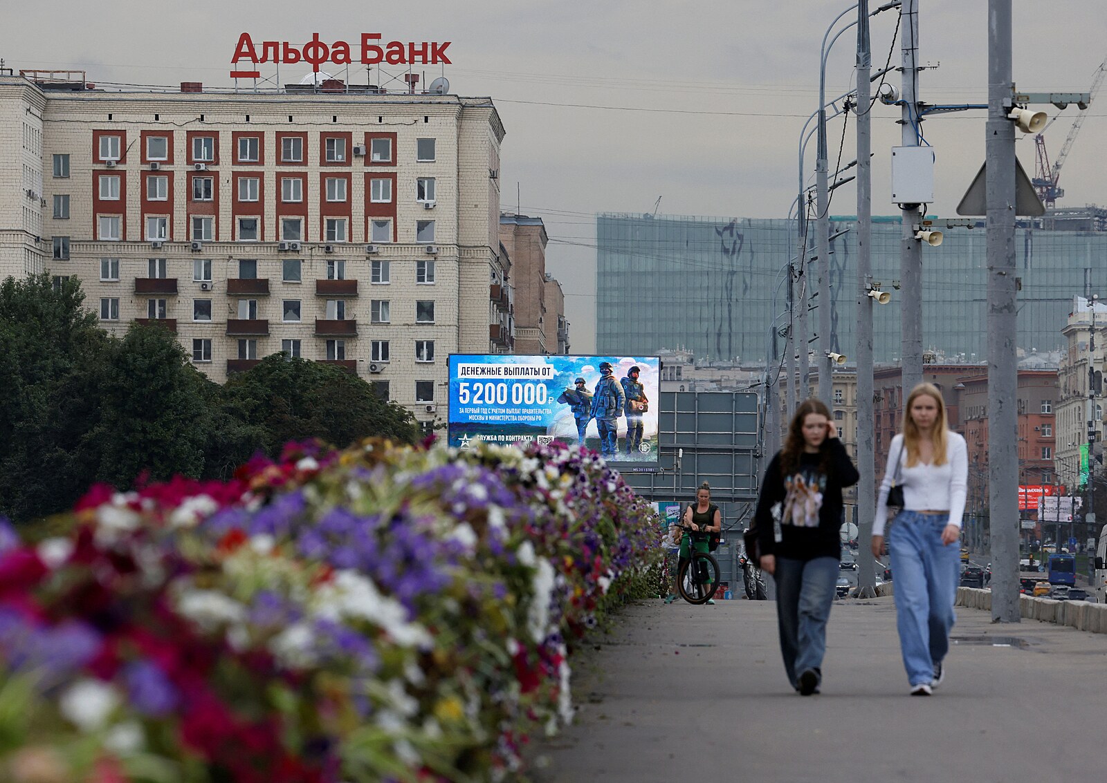 V Moskvě znovu zahřměly výbuchy na ulici, na které byl zabit generál