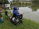 Na za�átku �íjna po�ádají handicapovaní rybá�i z Kladrub tradi�ní rybá�ské...