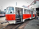 Vtvarnk Martin Pouzar se postaral o speciln vzdobu historick tramvaje T3,...