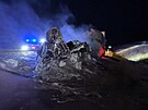 Na dlnici D11 na 102. kilometru ve smru Jarom zasahovali hasii u poru...
