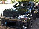 ern Range Rover, kter jel podle oznamovatel ve stedu po poledni po D1 na...