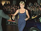 Po rozvodu s princem Charlesem v roce 1996 se Diana v mód� odvázala. Její...