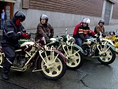 Slavíme století od výroby prvního motocyklu echie  Böhmerland.