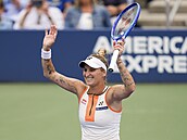 Markéta Vondoruová slaví postup do osmifinále US Open.