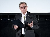 Velvyslanec Ukrajiny v �eské republice Vasyl Zvary� p�ed promítáním snímku...