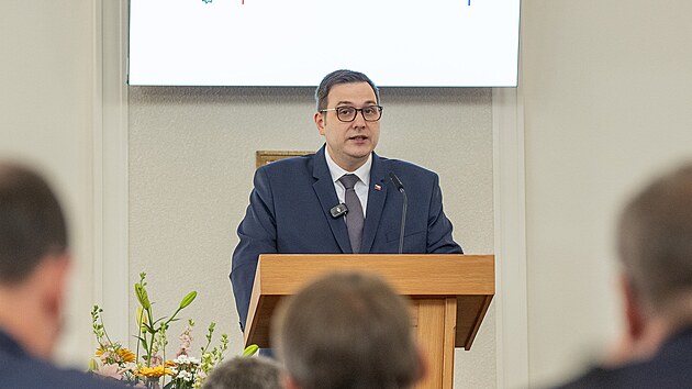 Ministr zahrani�í Jan Lipavský.