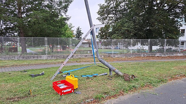GIBS se zabv dopravn nehodou, kter se stala o vkendu v Dobanech na Plzesku. Za volantem sedl policista. (23. srpna 2025)