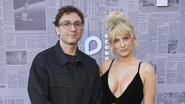 Daryl Sabara a Meghan Trainorov� v Los Angeles (27. srpna 2025)