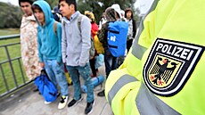 Simbach am Inn. Migranti z Afghánistánu na hranicích Rakouska a N�mecka (4....