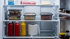 Toaletní papír úsp�n� pohlcuje pachy a nadbyte�nou vlhkost, která je...