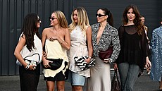 Zvíecí motivy se do módy vracejí opakovan. Ten leopardí dokonce tak asto, e...