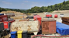 Geologický pr�zkum na míst� budoucí dálnice D3 v úseku Kamenná vrata.